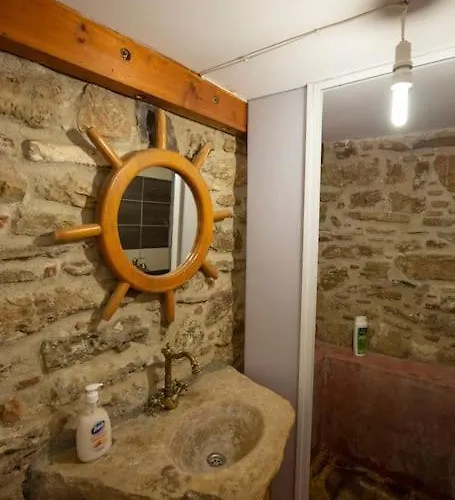 Renovated Old Traditional House 펜션 *