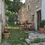 Casa de Férias Renovated Old Traditional House