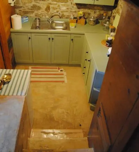 Tatil Evi Renovated Old Traditional House