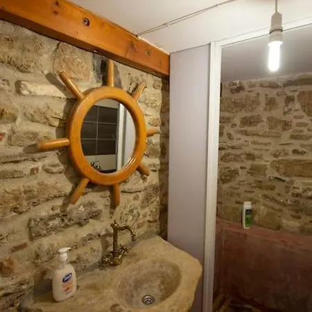 Renovated Old Traditional House Дом отдыха *